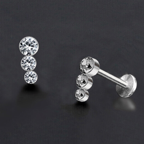 crystal piercing labret,labrets,helix piercing,flat piercing,lip piercing