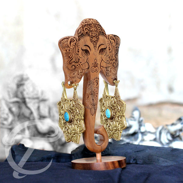 wooden jewelry display, wooden jewelry stand,earring, piercing hangers,piercing expanders,wooden jewelry display stands