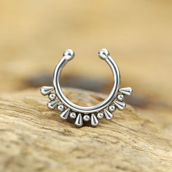 septum jewelry,steel body jewelry,steel jewelry,steel piercing,septum piercing