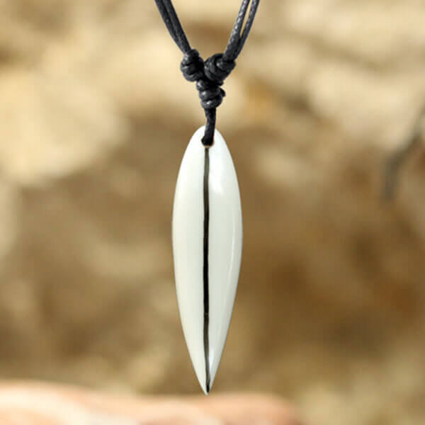 wood,necklaces,tribal,jewelry