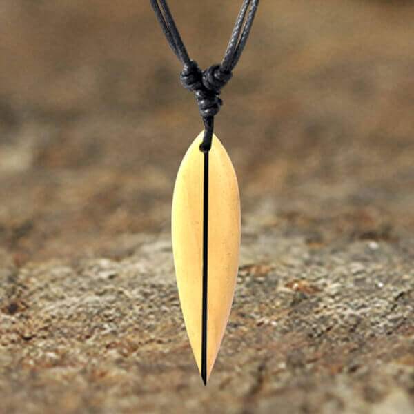 wood,necklaces,tribal,jewelry