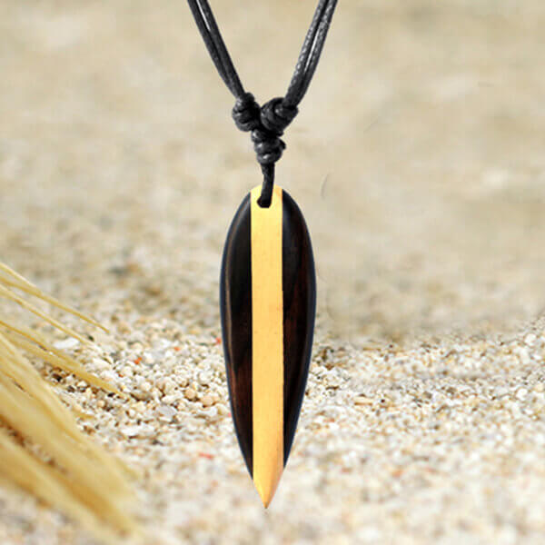 wood,necklaces,tribal,jewelry