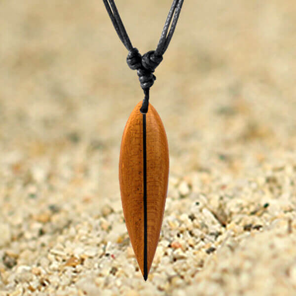 wood,necklaces,tribal,jewelry