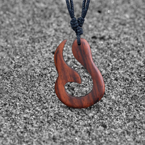 wood,necklaces,tribal,jewelry