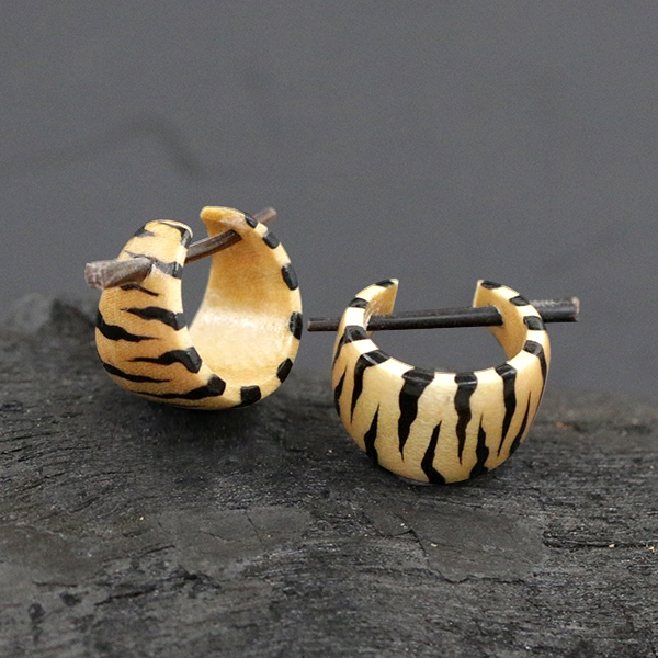 wood,peg,earring,wood,pin,earring