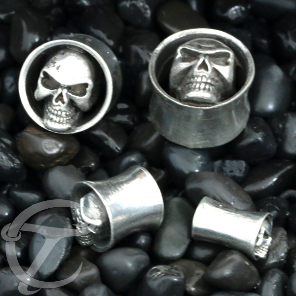 skull,brass,plugs,organic,body,jewelry
