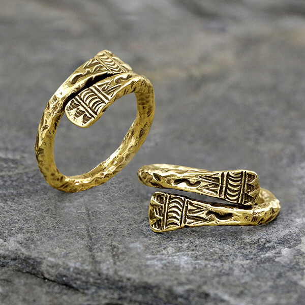 brass,finger,ring,tribal,jewelry