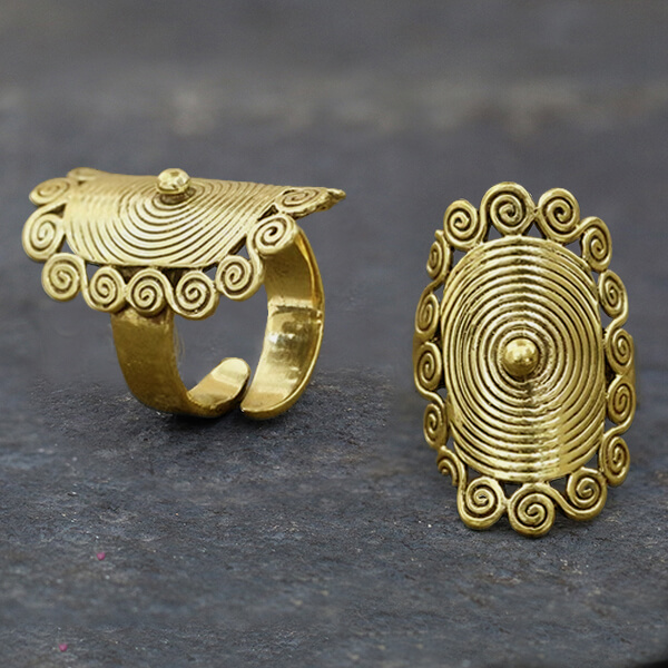 brass,finger,ring,tribal,jewelry