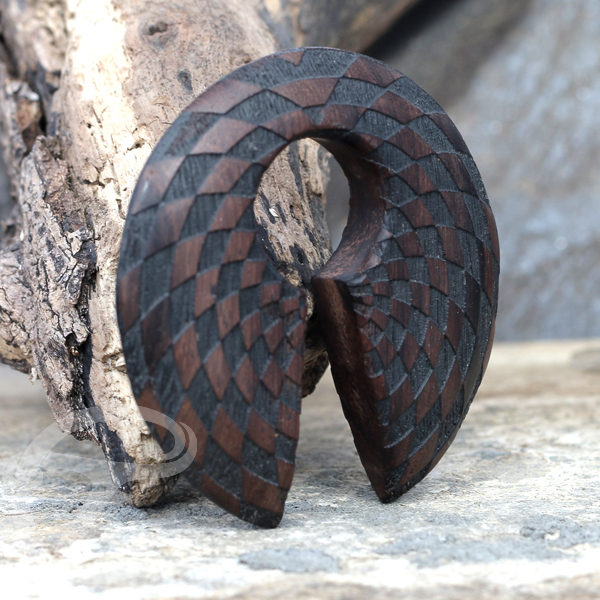 wood,earweight,body,jewelry