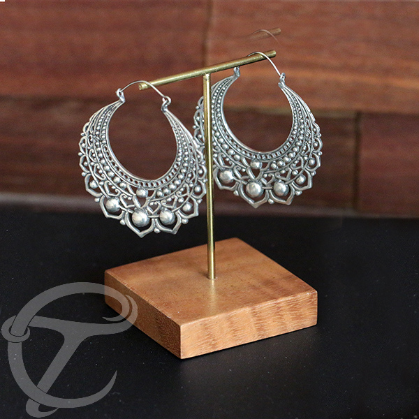 body piercing jewelry,piercing jewelry display,navel bars,body piercing