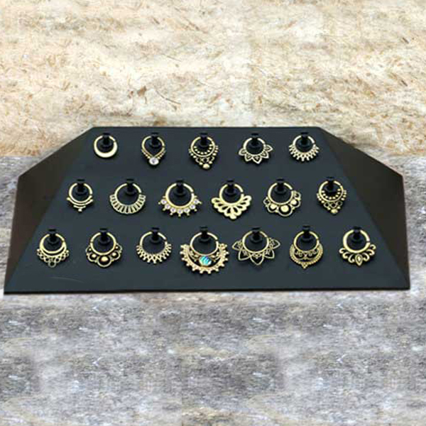 body piercing jewelry,piercing jewelry display,circular piercing bars,segment rings