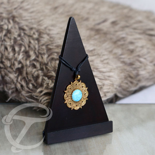 necklace display,wooden necklace display,necklace