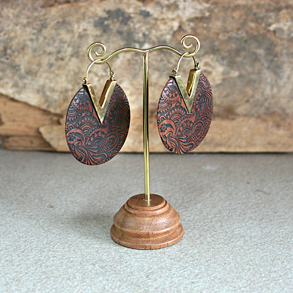 jewelry display stand,brass earrings,piercing hangers,ear weights