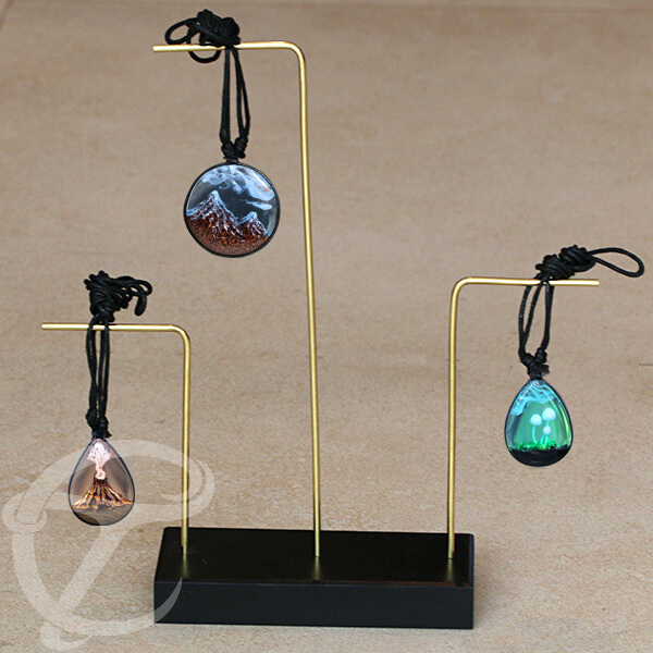 jewelry display stand,jewelry,brass earrings,necklaces,bracelets