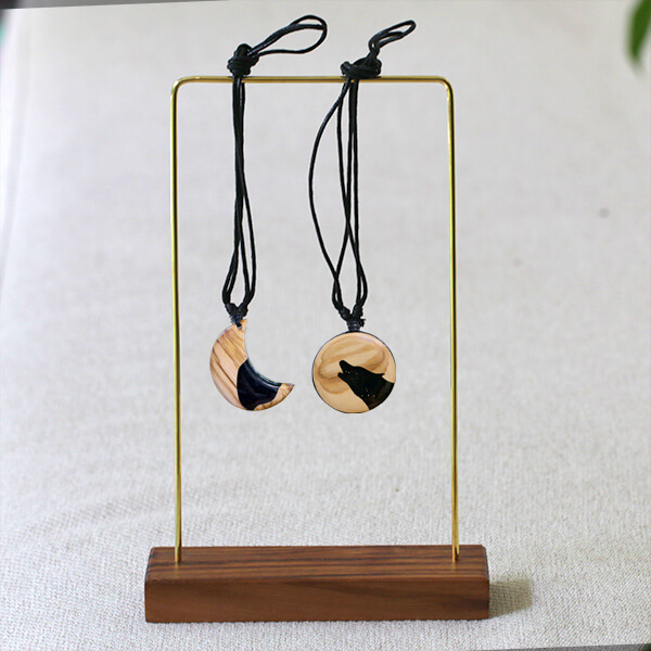 jewelry display stand,jewelry,tribal earrings,bracelets,necklaces