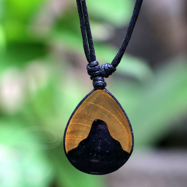 wood pendant,wooden resin necklace,epoxy jewelry resin,wooden epoxy pendant