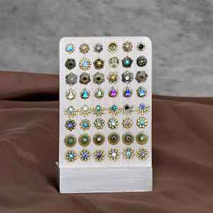 Displays Earring and Stud Displays DC 063 ST