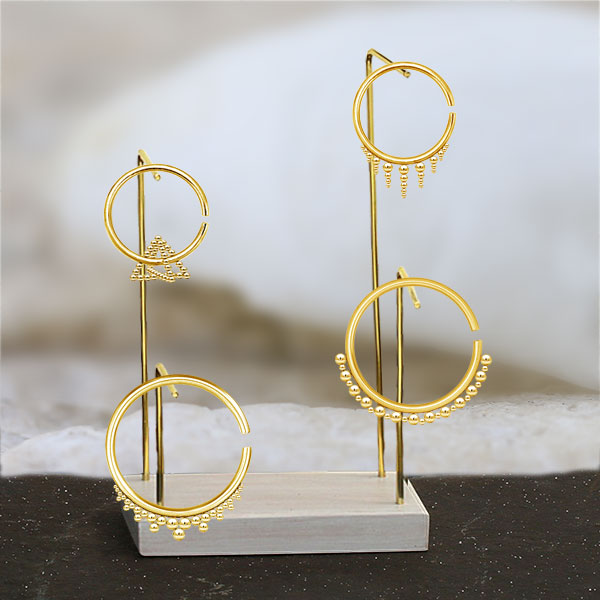 jewelry display stand,jewelry,brass earrings,piercing hangers,bracelets
