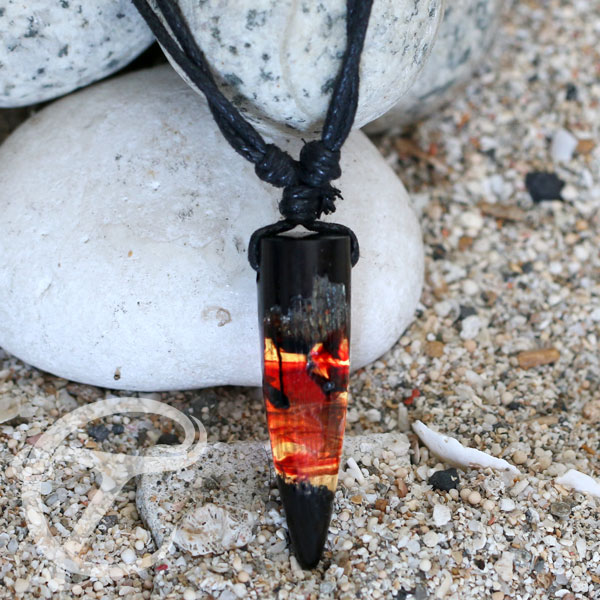 wooden epoxy pendant,epoxy wood necklace,resin jewelry wholesale