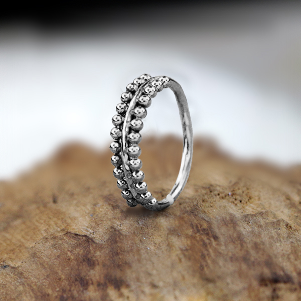 steel cluster nose ring,nose piercing,ear body jewelry,tragus piercing,snug piercing,daith piercing