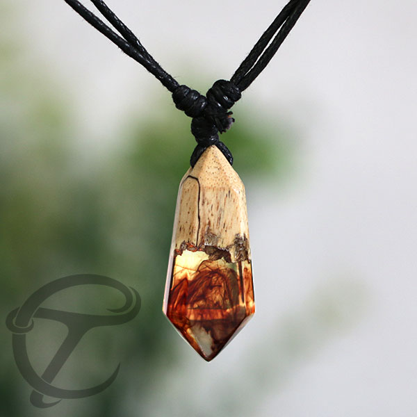 wood pendant,epoxy jewelry resin,epoxy wood pendant,epoxy wood earring,resin jewelry wholsale